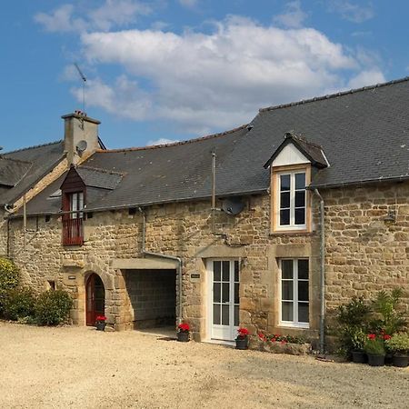 Clara, Clement & Nelle - Character Cottages Jugon-les-Lacs Eksteriør bilde