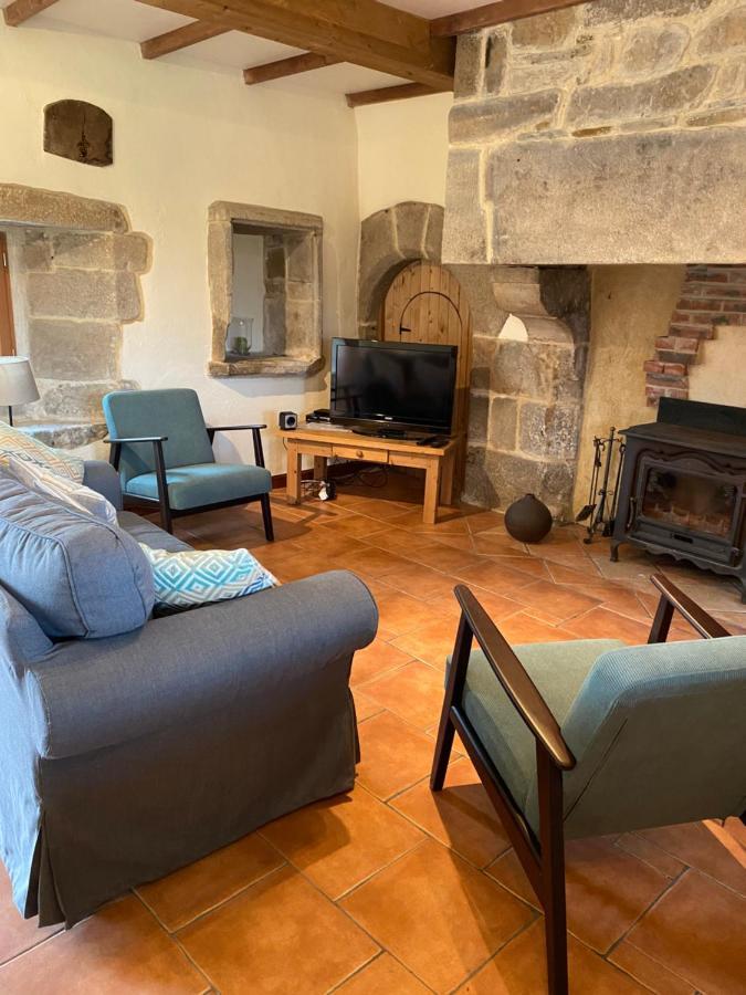 Clara, Clement & Nelle - Character Cottages Jugon-les-Lacs Eksteriør bilde