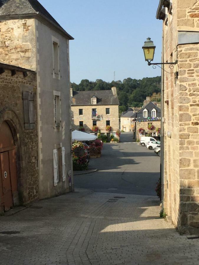 Clara, Clement & Nelle - Character Cottages Jugon-les-Lacs Eksteriør bilde
